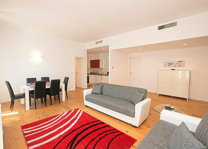 Splendid Apartment